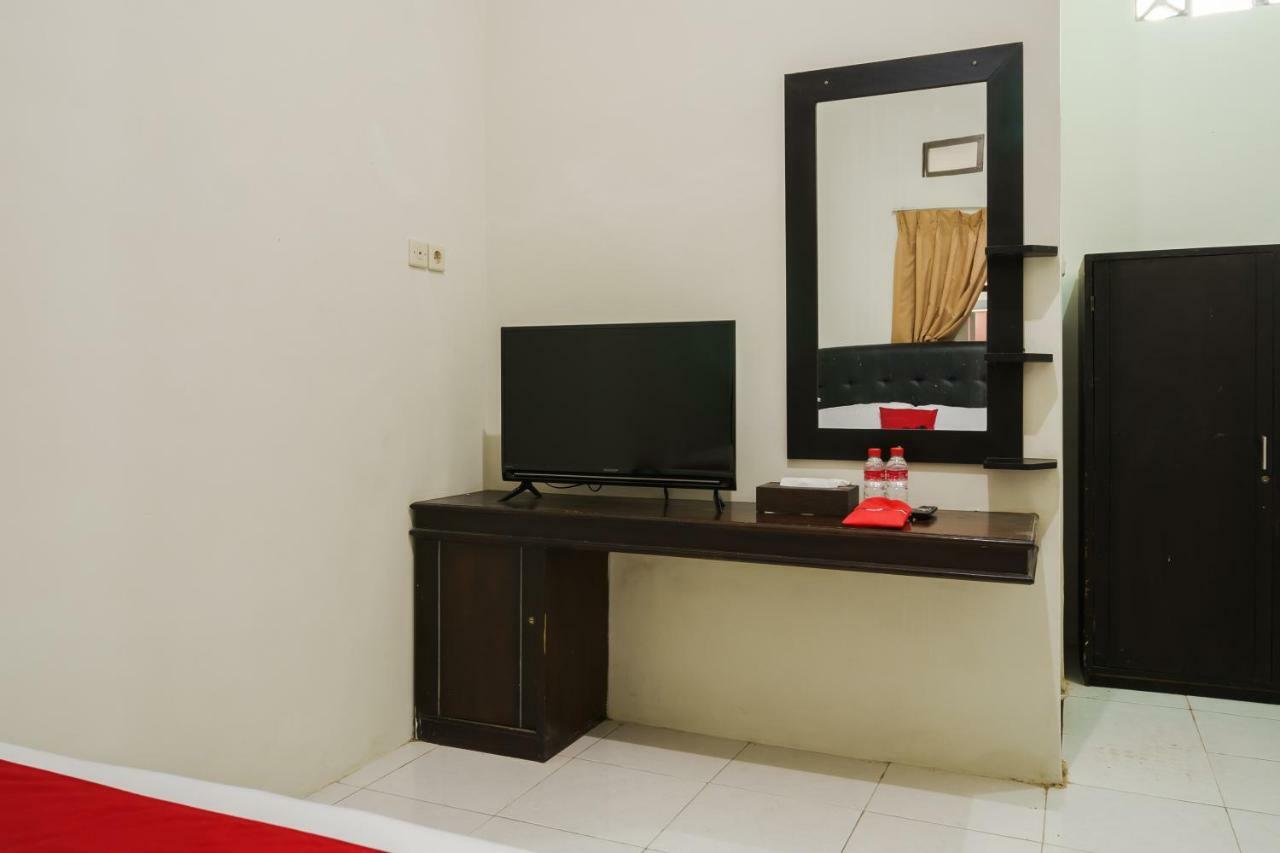Reddoorz Syariah Near Fort Marlborough Bengkulu Ngoại thất bức ảnh