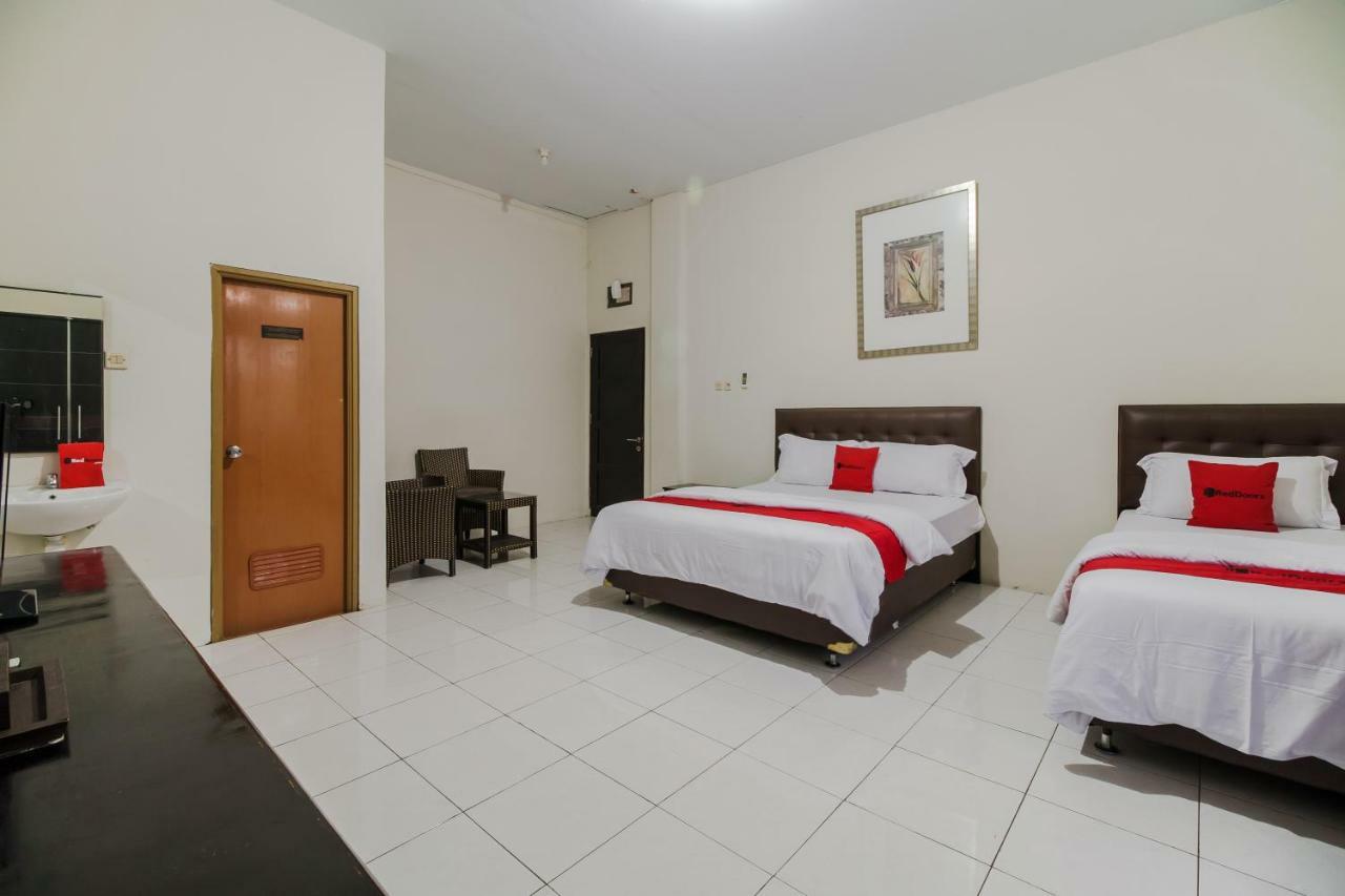 Reddoorz Syariah Near Fort Marlborough Bengkulu Ngoại thất bức ảnh