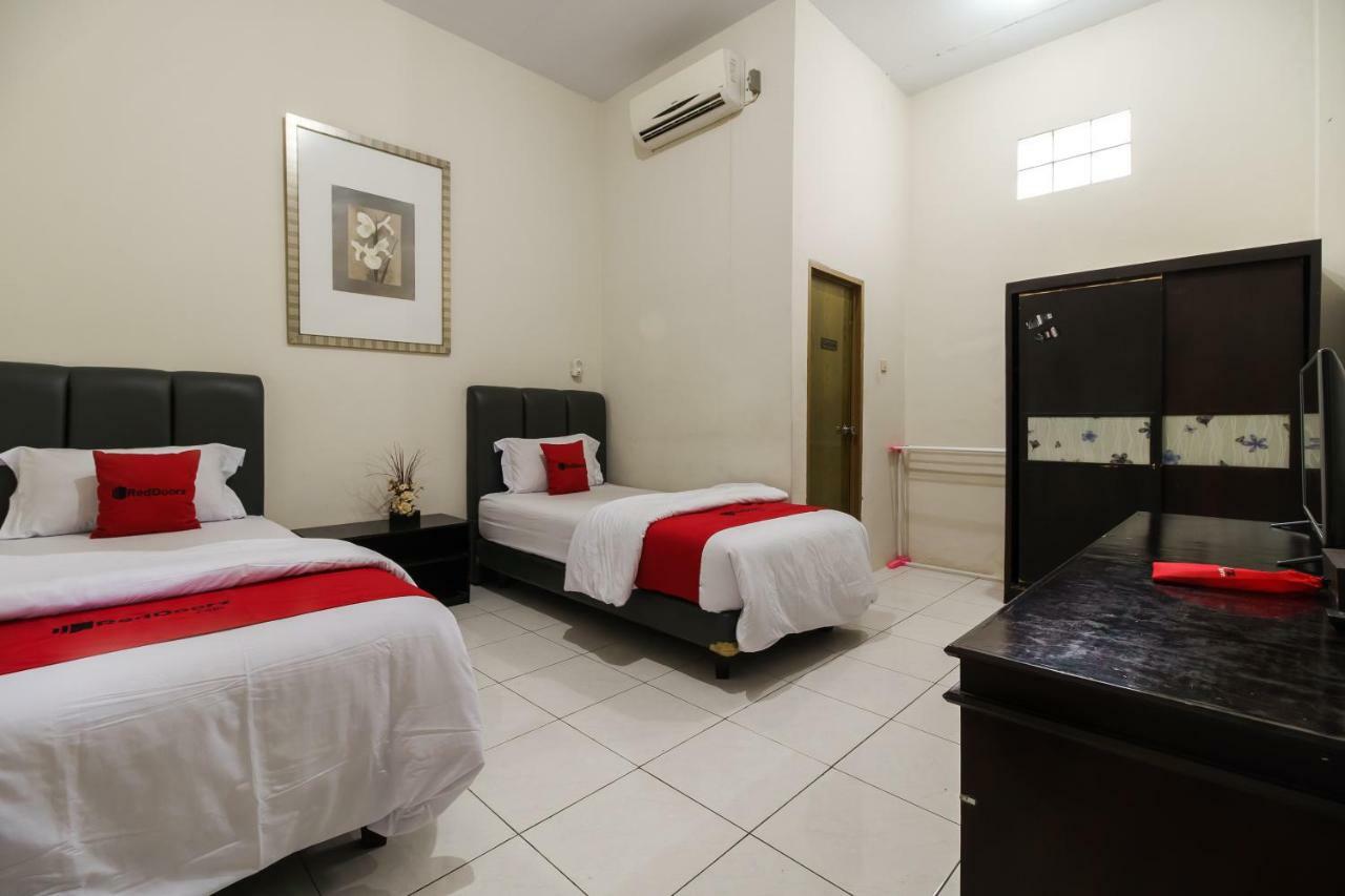Reddoorz Syariah Near Fort Marlborough Bengkulu Ngoại thất bức ảnh